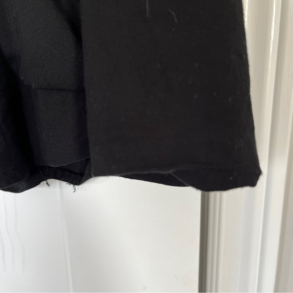 Aritzia Black Talula Kent Blazer size 4 - Picture 7 of 8